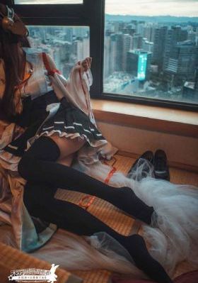 蜜桃一二三区人体无码摄影_HDBD在线观看