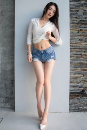 欧美丰满大乳欲妇三级_HD全集免费播放