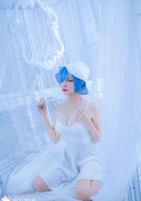 小雪胸好大做得很爽_蓝光最新电影在线观看