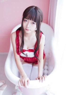 女生全身没衣服与男生偷情视频_720手机在线看